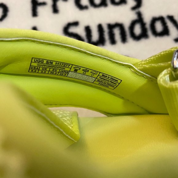 Ugg Nella Mesh Wedge Slingback Sandal - 5.5US - Picture 9 of 9